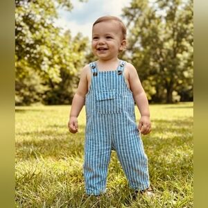 Blue & White Pin Striped Overalls. Feels like Linen Size 3-6 Months
